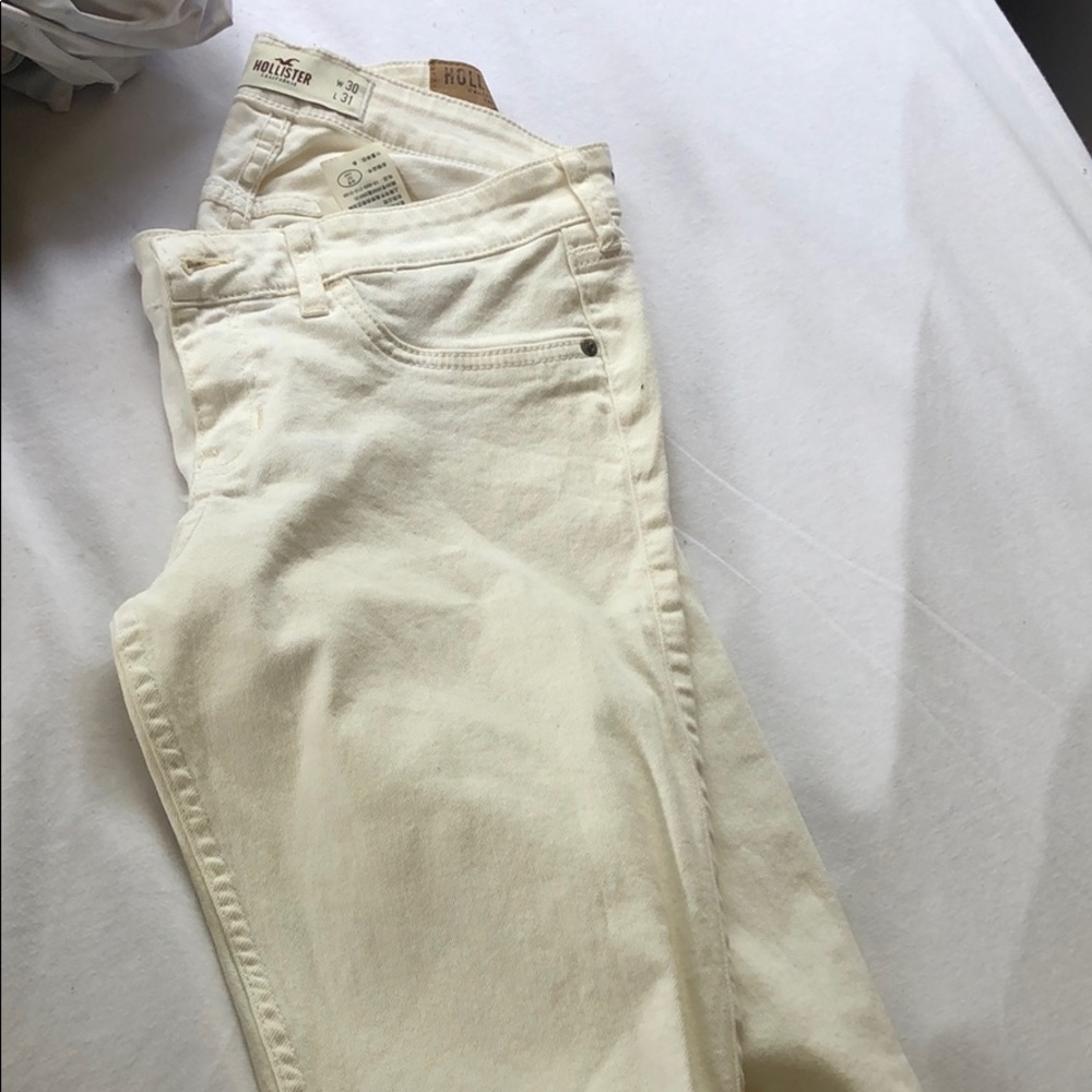 Hollister White skinny jeans